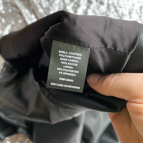 Torrid faux leather moto jacket/coat - Picture 7 of 9